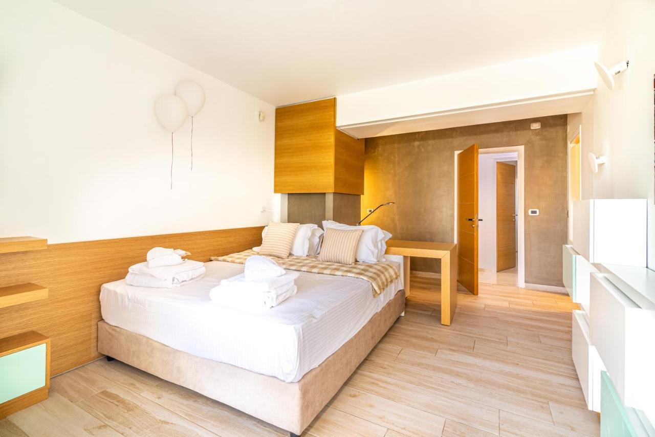 Boulevard Apartment *
